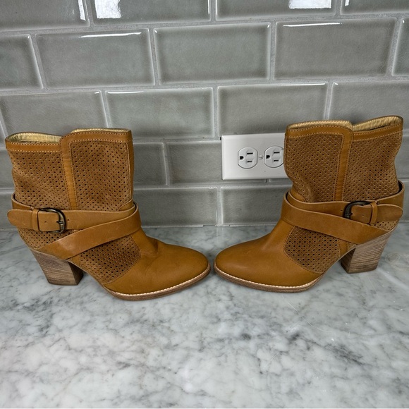 Aquatalia By Marvin K. Fawn Leather Bootie Brown Size 6.5 Made in Italy Boots - Picture 5 of 14